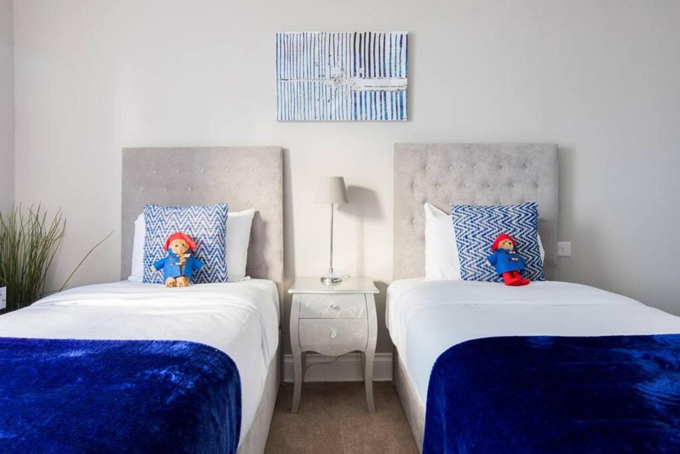 Steps From Hyde Park 2Br 2Bath Sleeps 6 Apartment ลอนดอน ภายนอก รูปภาพ